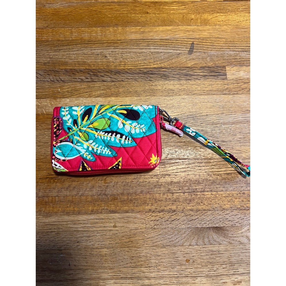 Vera Bradley RUMBA Grab & Go‎ RFID Tri-fold Quilted Floral Wristlet Wallet